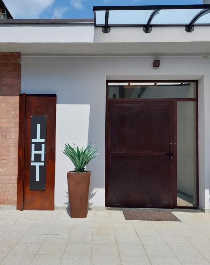 Turinhometown Apartahotel